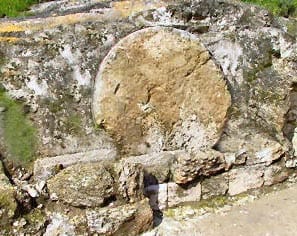 lenten journal: tomb time